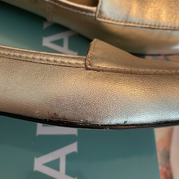 Array Freedom Leather Loafers - metallic gold - size 8N - Picture 8 of 9